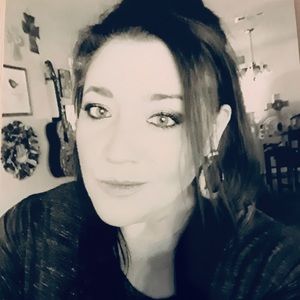 Meet your Posher, Stacia